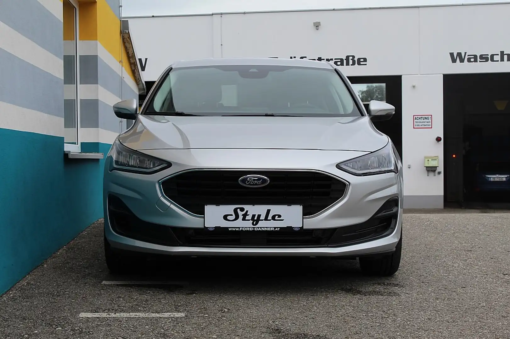 Ford Focus COOL & CONNECT 5tg. 100 PS EcoBoost (STYLE-AUSS... Silber - 2