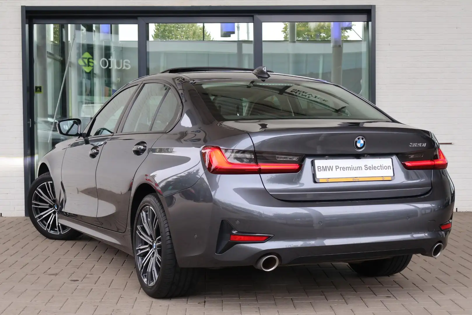 BMW 320 3-serie 320i High Executive | Sport Line | Spiegel Gris - 2