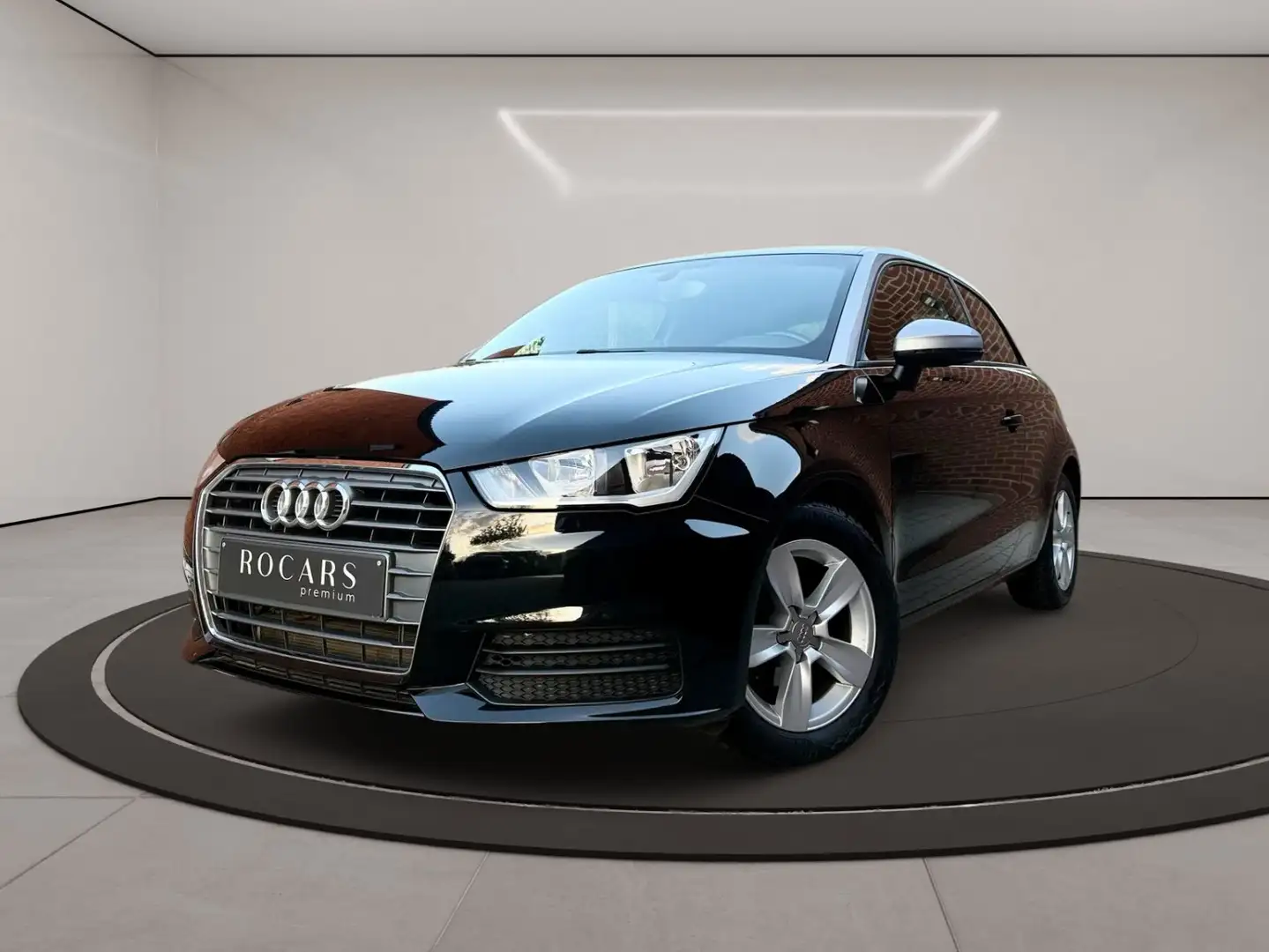 Audi A1 1.0 TFSI *GPS* RADARS* AIRCO* GARANTIE 12MOIS Zwart - 1