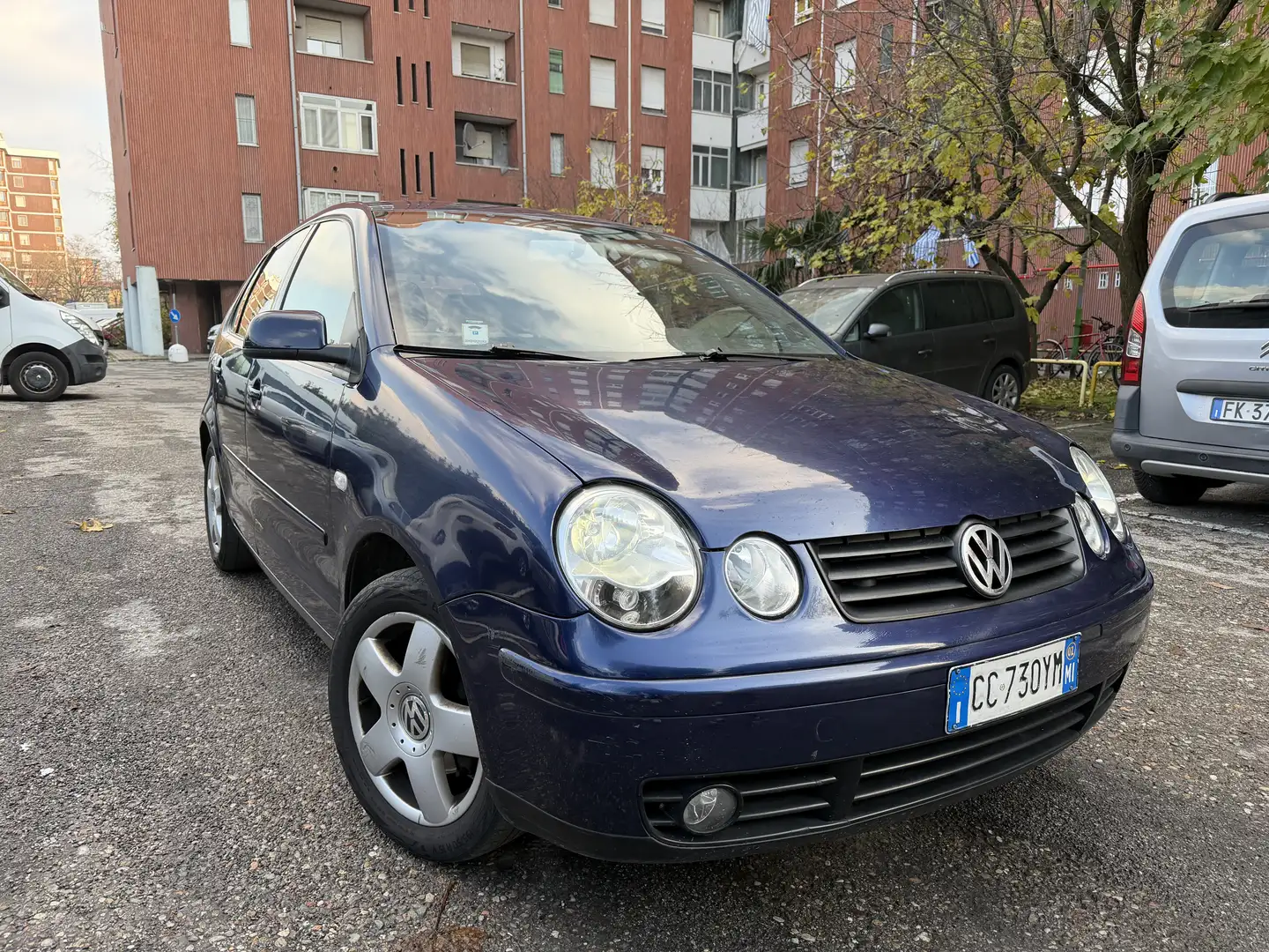 Volkswagen Polo 5p 1.4 Highline 101cv - 1