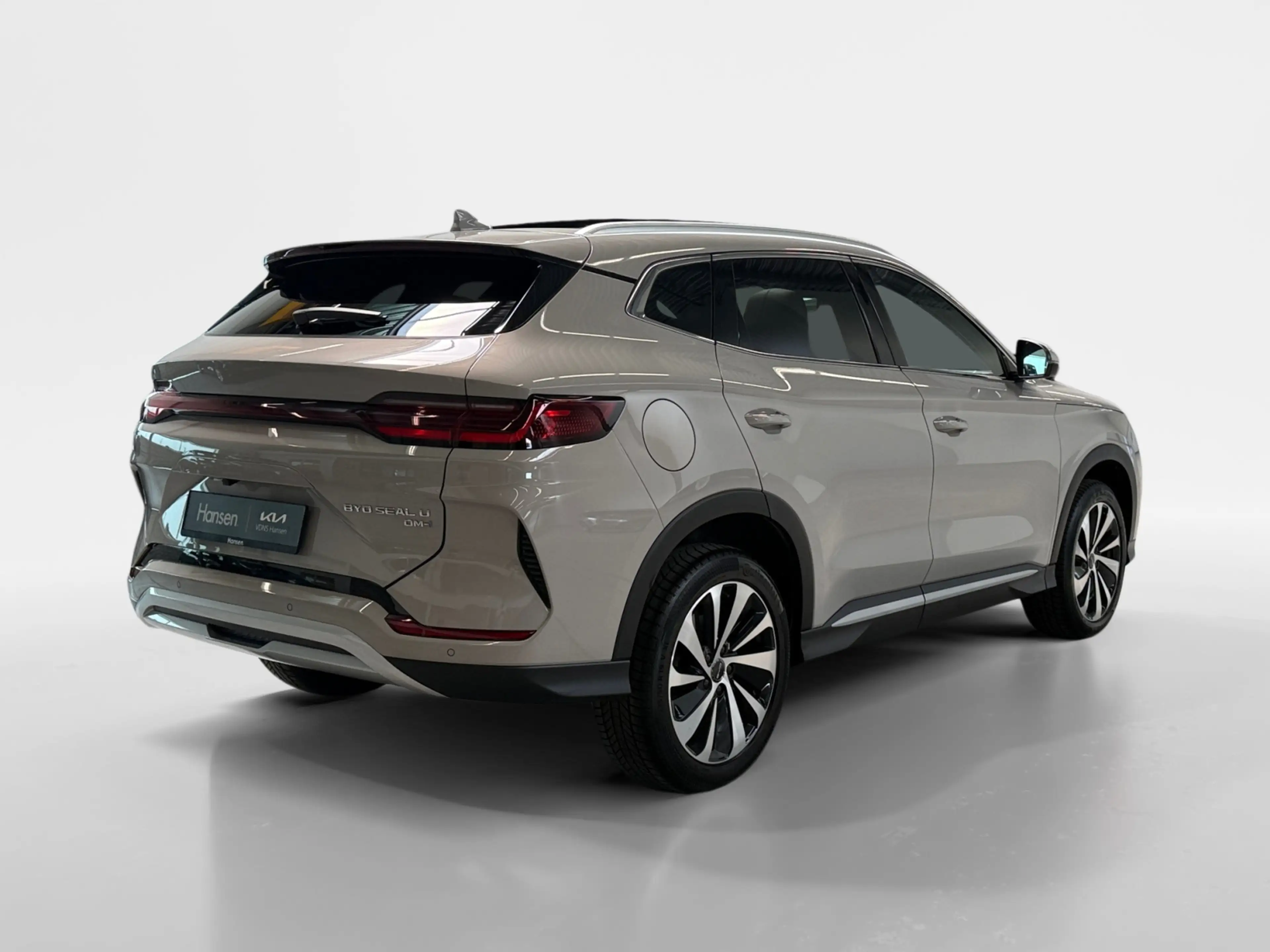 BYD Seal U 1.5 DM-i FWD Boost I PHEV I Panoramadak I 360 Came — photo 2