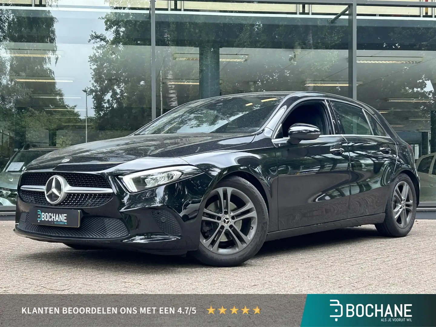 Mercedes-Benz A 160 Premium | Sfeerverlichting | Incl. winterbanden op Zwart - 1