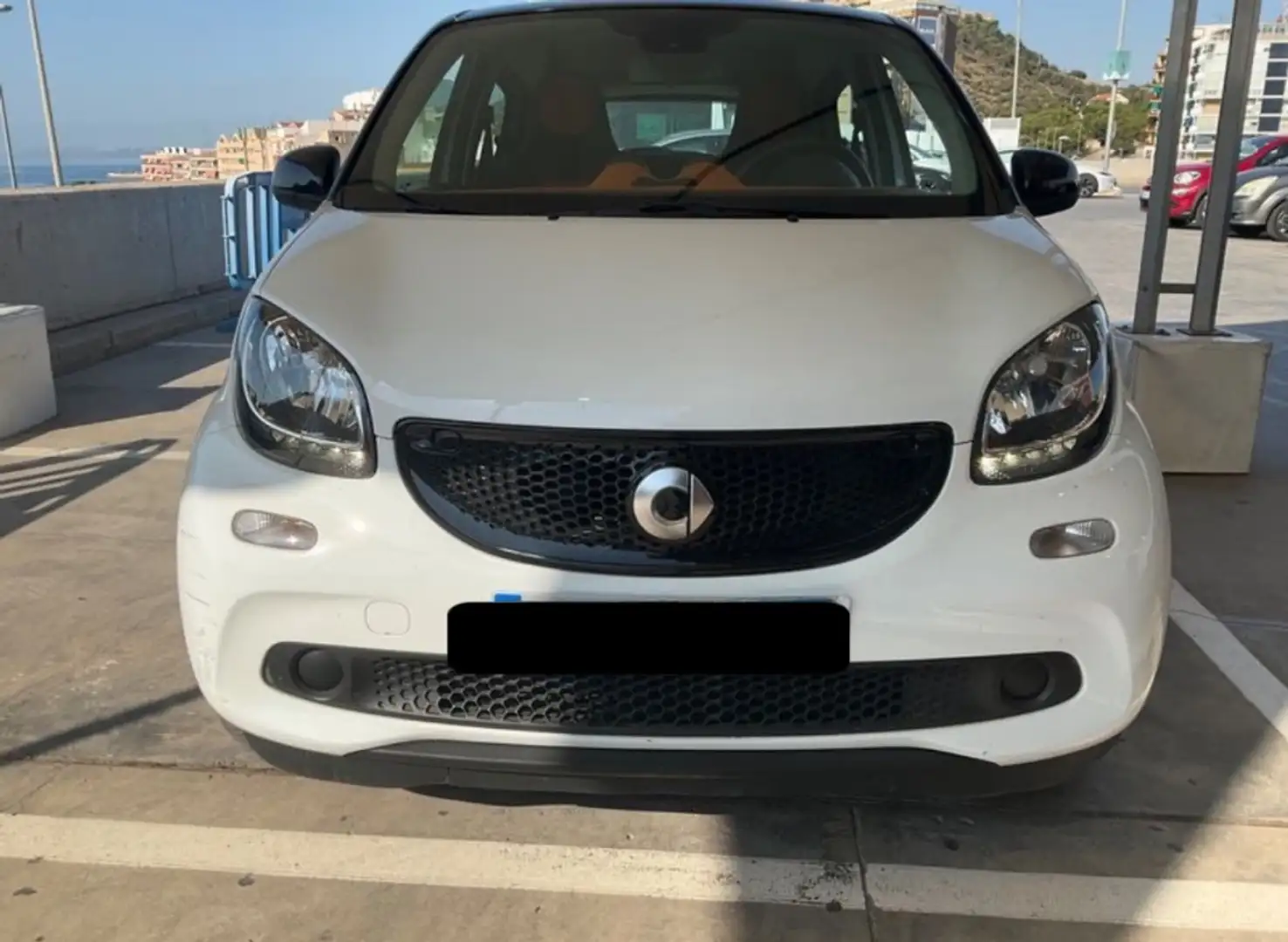 smart forFour 66 Passion Aut. Bílá - 1