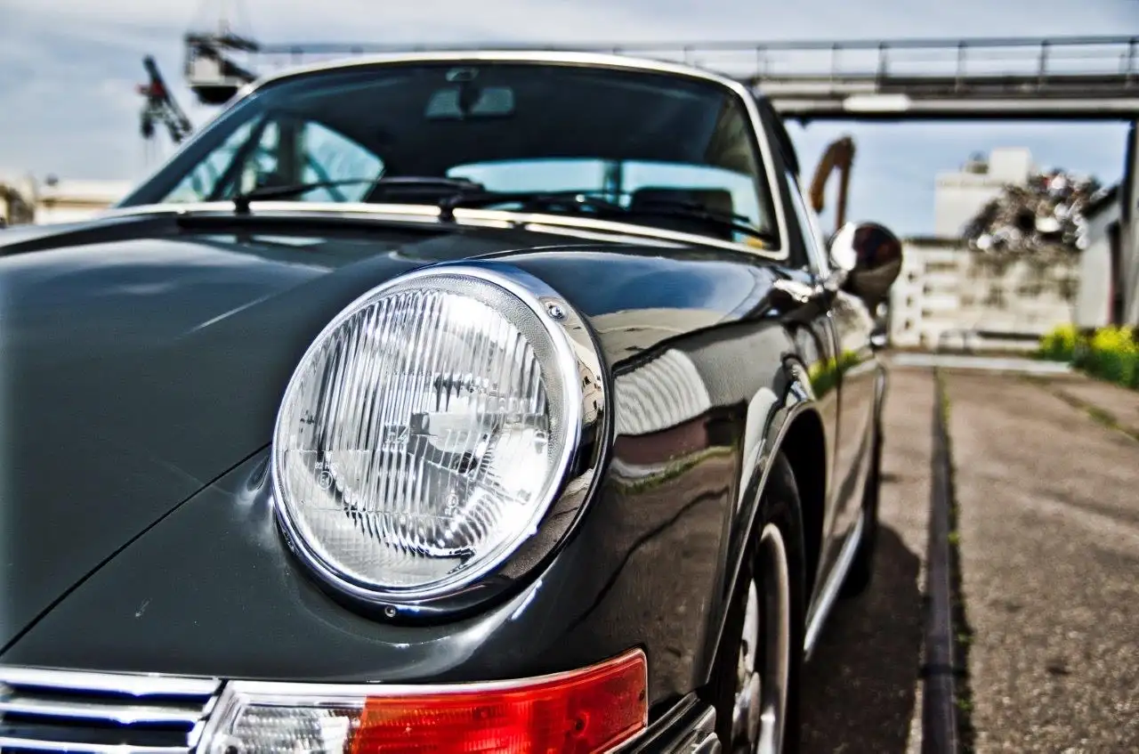 Porsche 911, foto 1