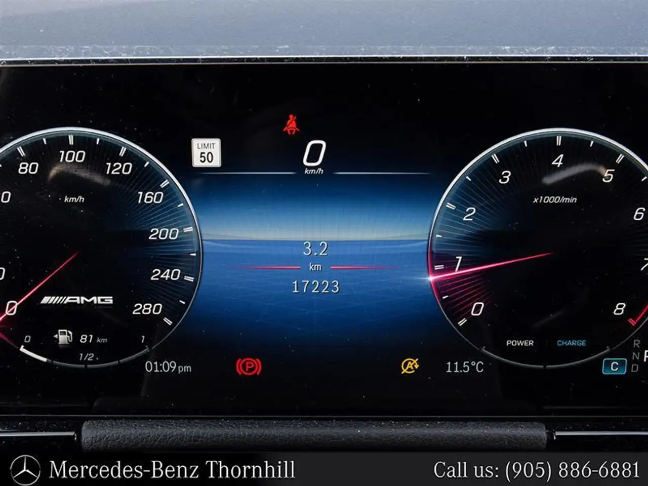 Mercedes-Benz GLA снимка Mercedes-Benz GLA