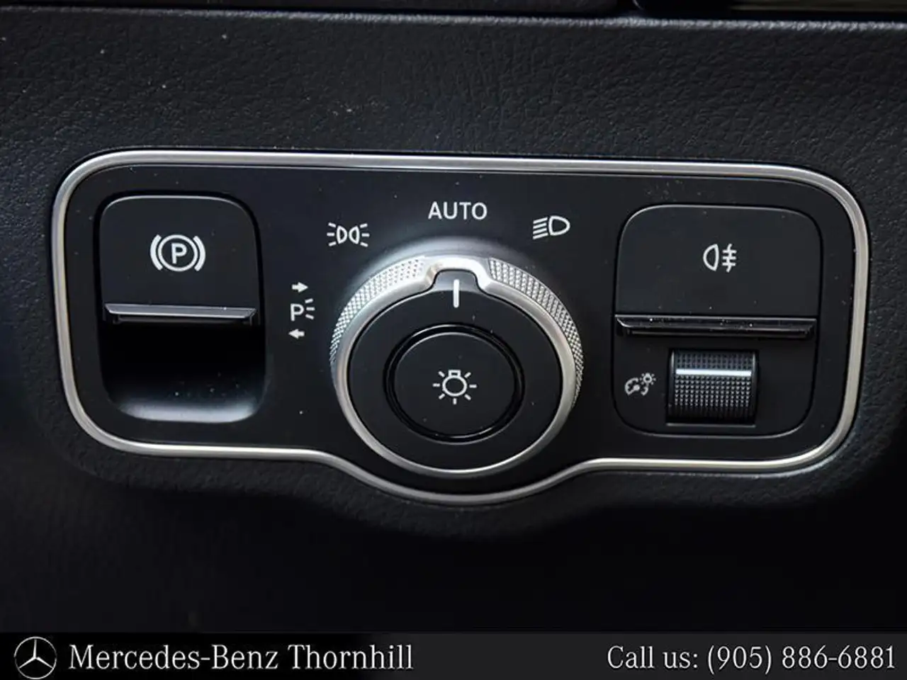 Mercedes-Benz GLA снимка Mercedes-Benz GLA