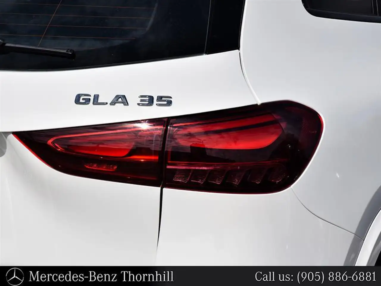 Mercedes-Benz GLA снимка Mercedes-Benz GLA