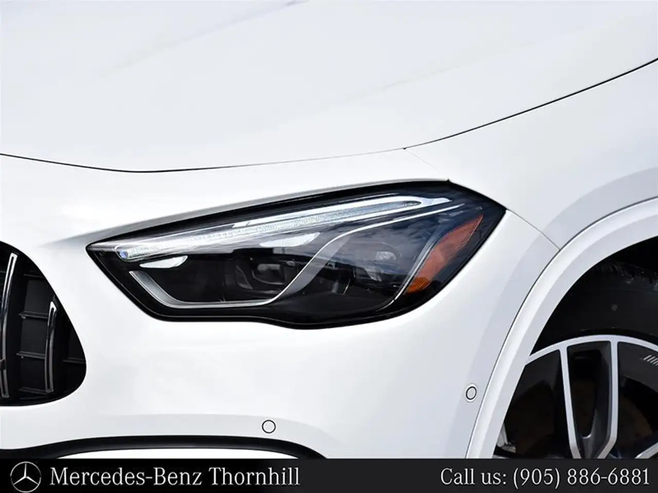 Mercedes-Benz GLA снимка Mercedes-Benz GLA