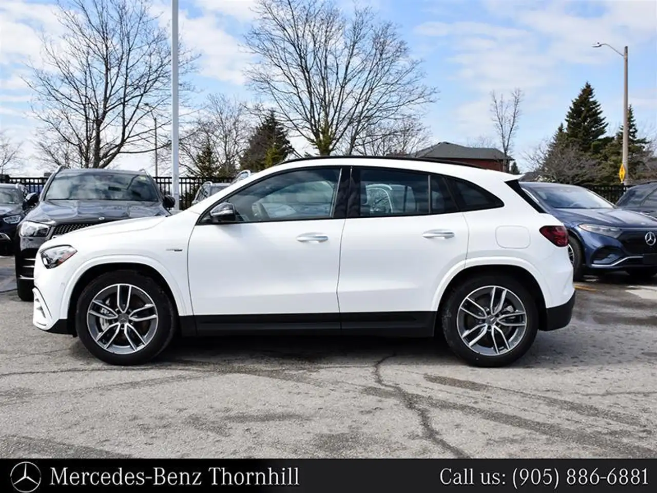Mercedes-Benz GLA снимка Mercedes-Benz GLA