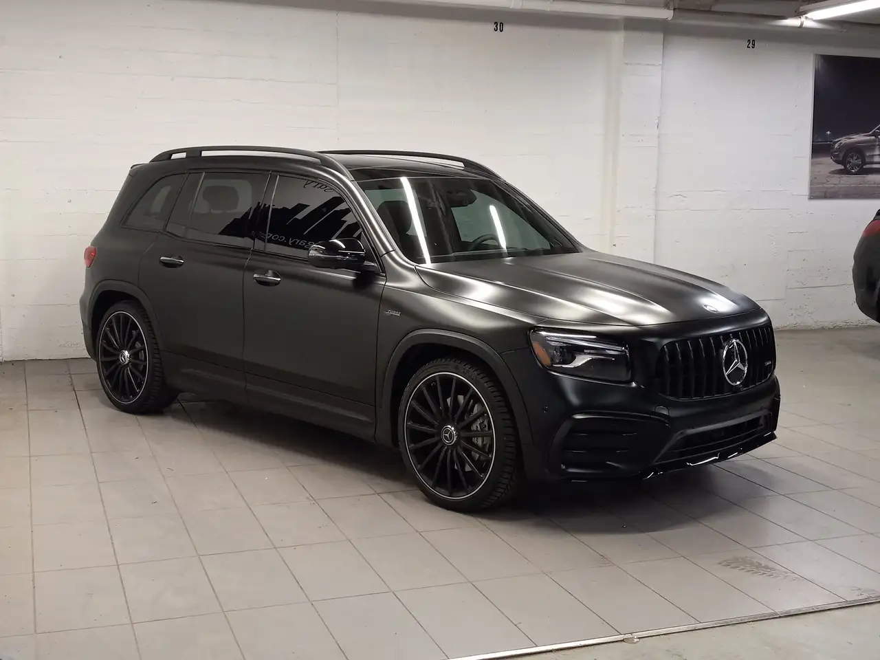Mercedes-Benz GLB снимка Mercedes-Benz GLB