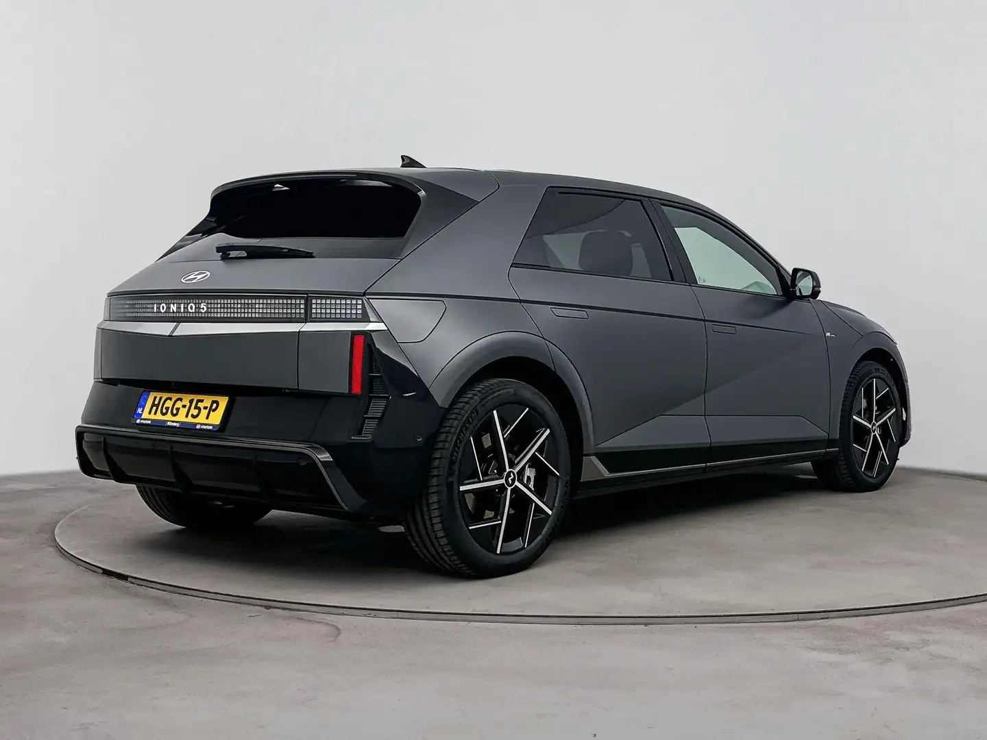 Hyundai IONIQ 5 N Line 84 kWh Vision | Panoramadak | 20" Lm-wielen Gris - 2