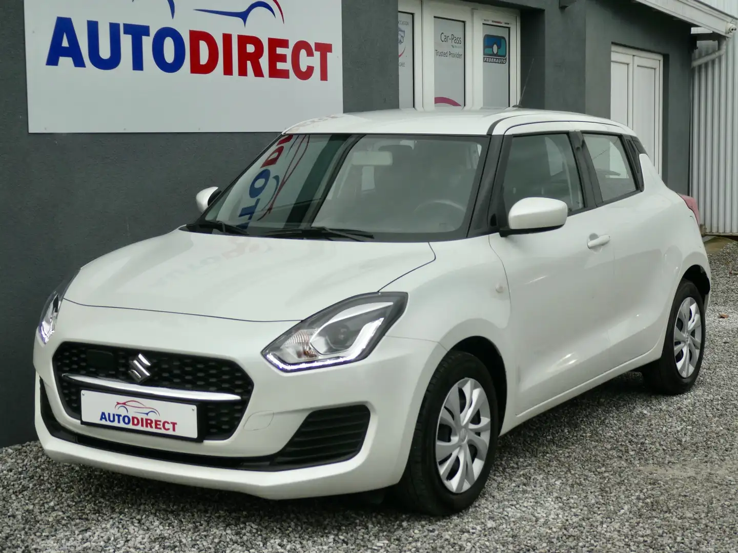 Suzuki Swift 1.2i Hybrid GL 12V Airco, Led **GARANTIE 1 JAAR** Wit - 1