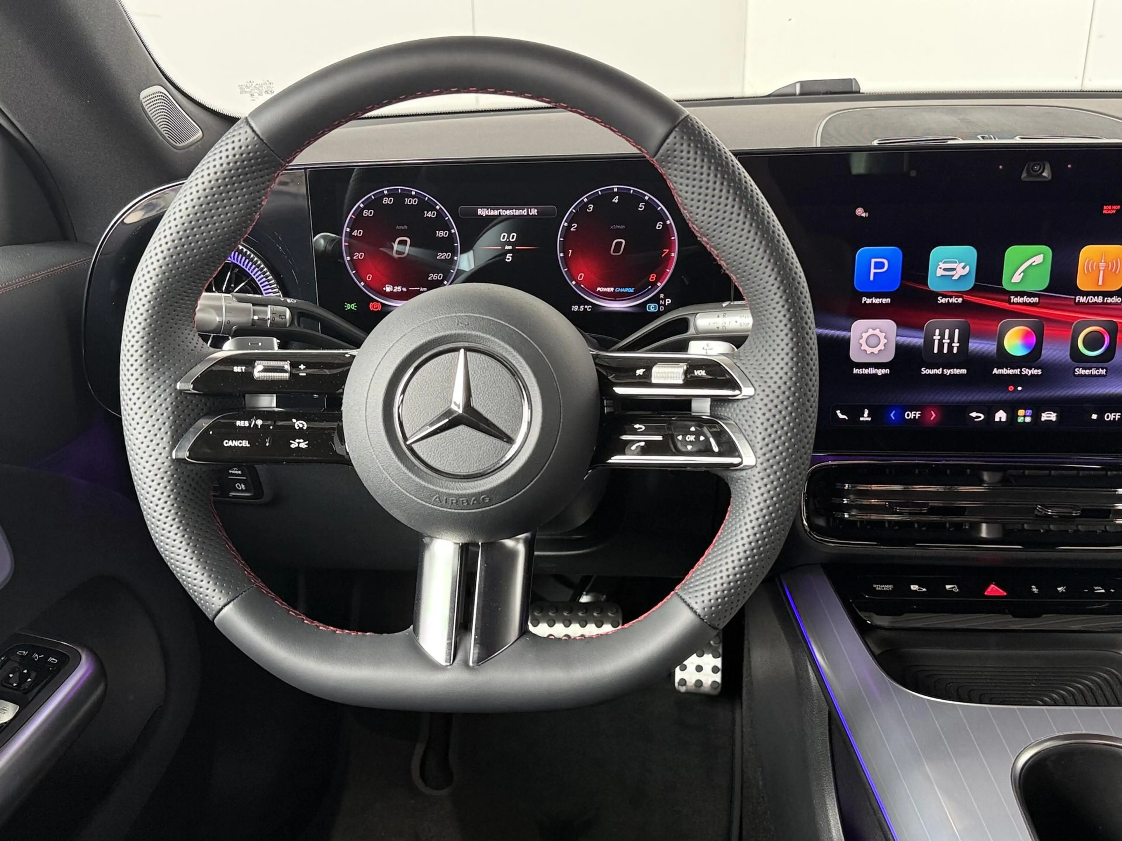 Mercedes-Benz CLA 180 Shooting Brake Business Solution AMG | Nightpakket — photo 12