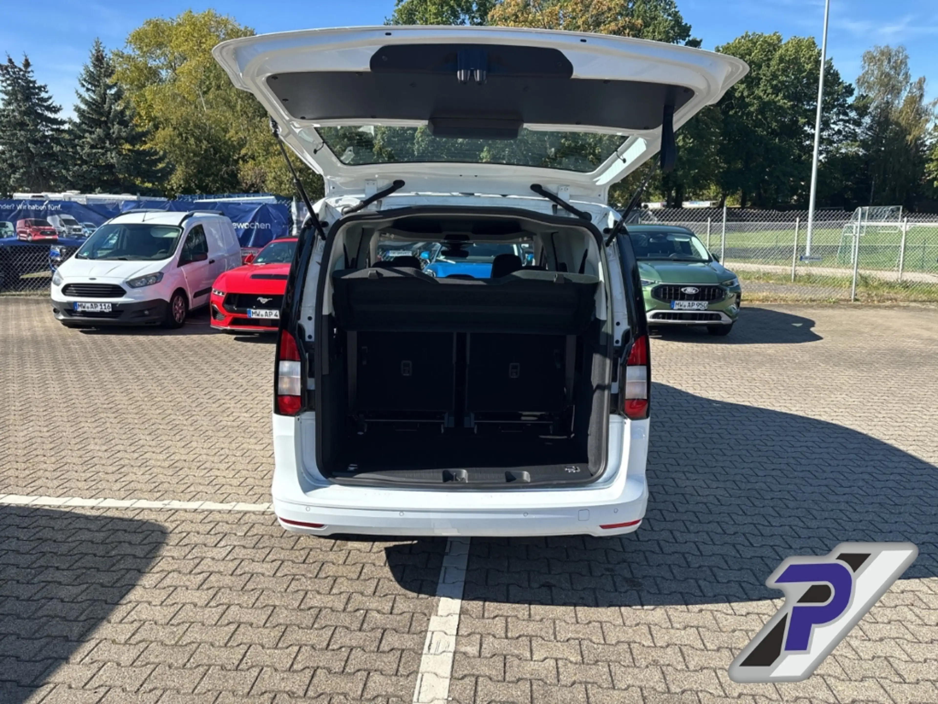 Ford Tourneo Connect Trend L2 7-SITZER+KAMERA+LM+ Digitales Cockpit App — photo 10