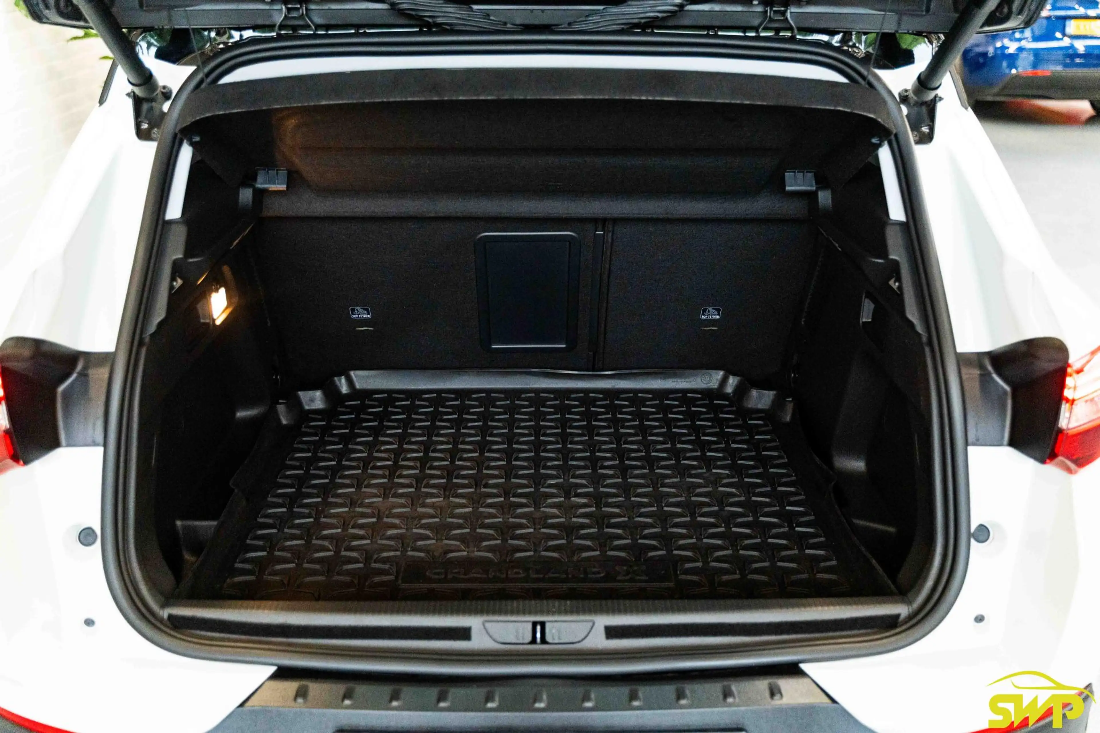 Opel Grandland X 1.6 Turbo Ultimate | Elektr stoelen | Stoel ventil — photo 18