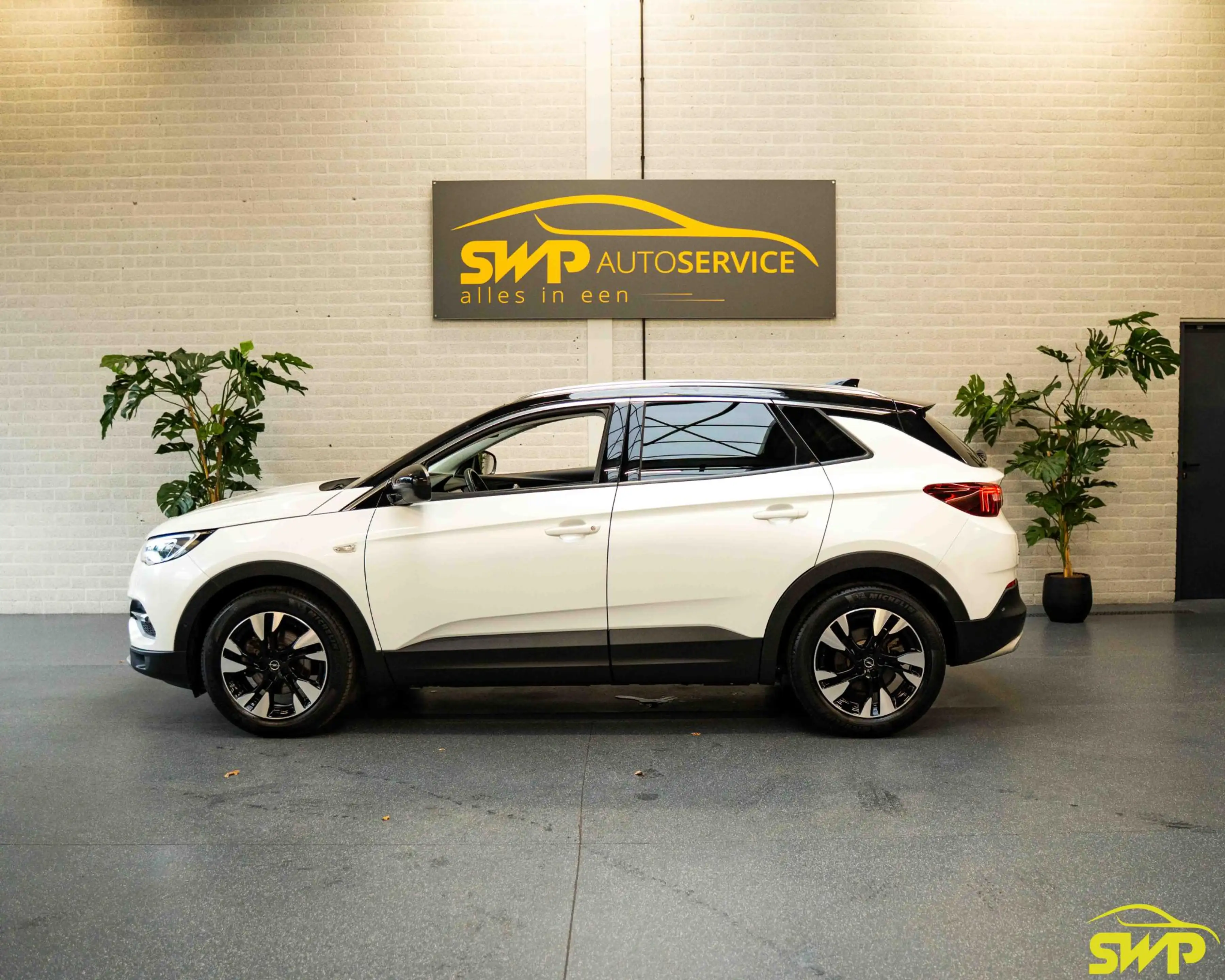 Opel Grandland X 1.6 Turbo Ultimate | Elektr stoelen | Stoel ventil — photo 28