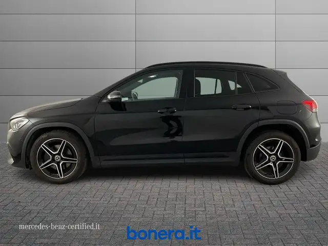 Mercedes-Benz Gla view 7