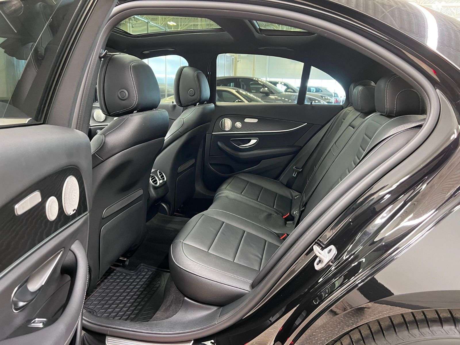 2023 Mercedes-Benz E-Class | 4Matic, One Owner, No Accidents, Two Sets Of Tir thumb 22