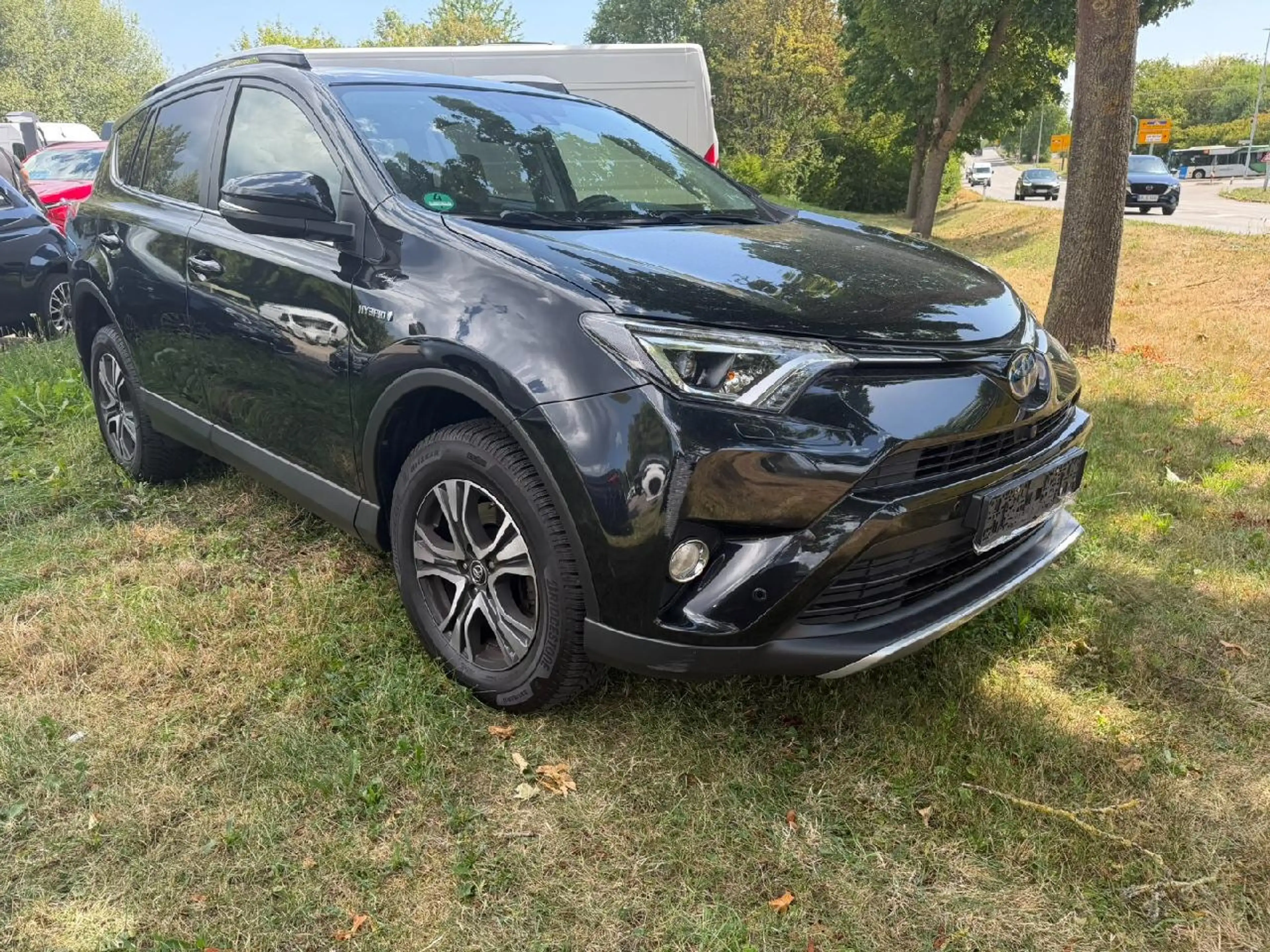 Toyota RAV 4 Hybrid Executive — photo 3