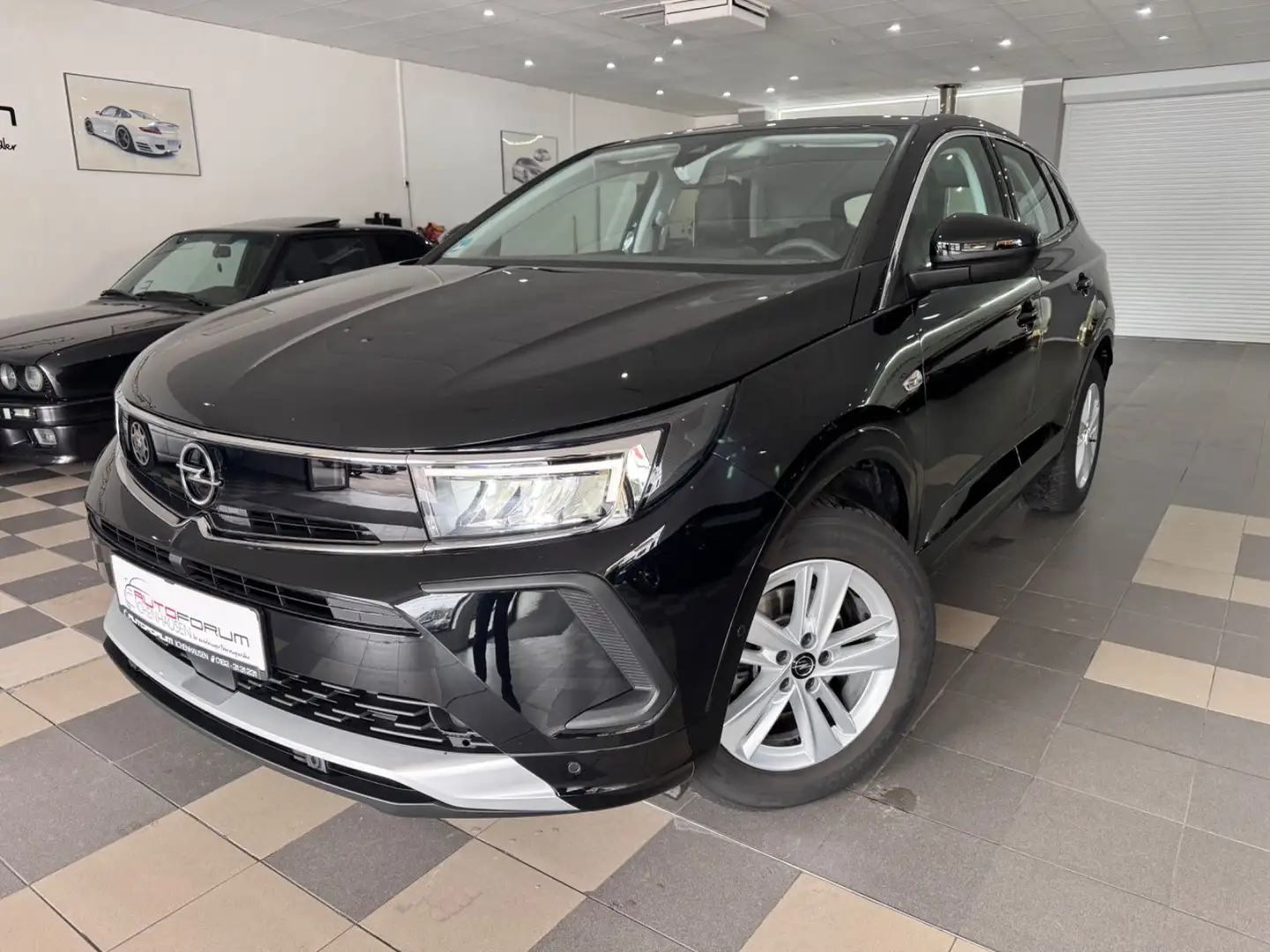 Opel Grandland X Noir - 1