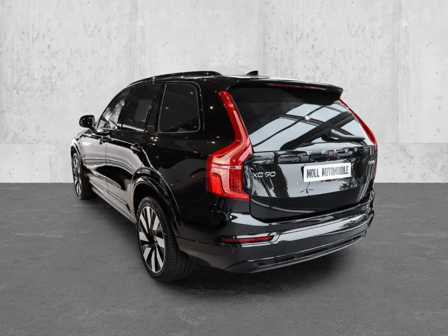Volvo XC90 T8 AWD Plug-in Hybrid Plus Dark 7-Sitzer Licht-Pak Schwarz - 2