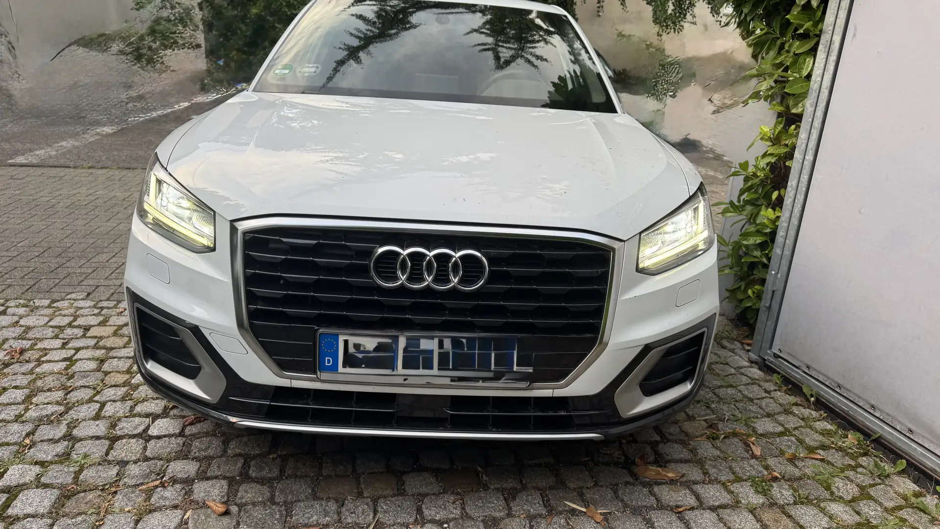 Audi Q2 Q2 35 TFSI S tronic sport S-Line 1 Jahr Garantie Белый - 1