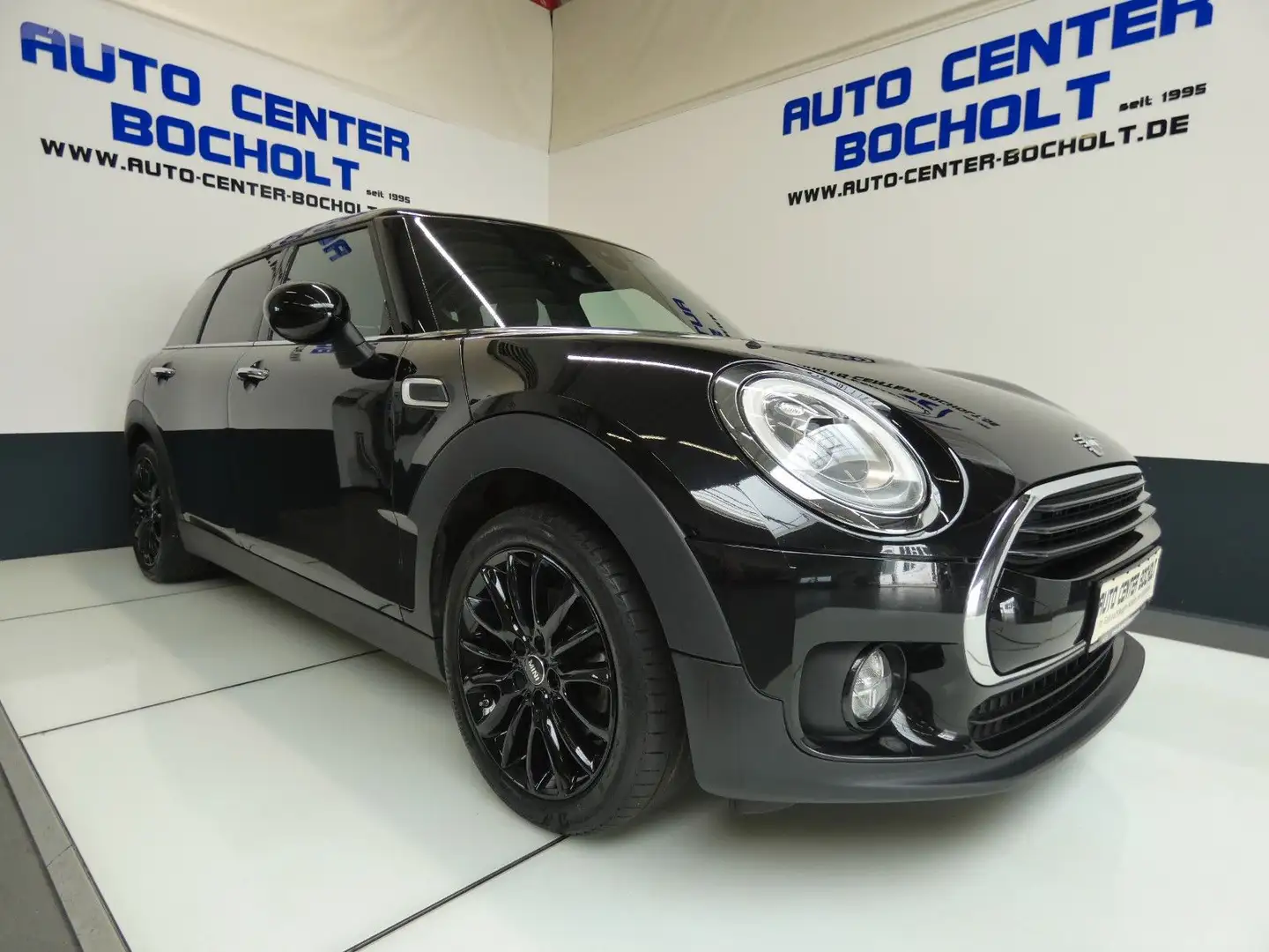 MINI Cooper Clubman Cooper Aut*Chili *HiFi*AHK*PDC Schwarz - 2