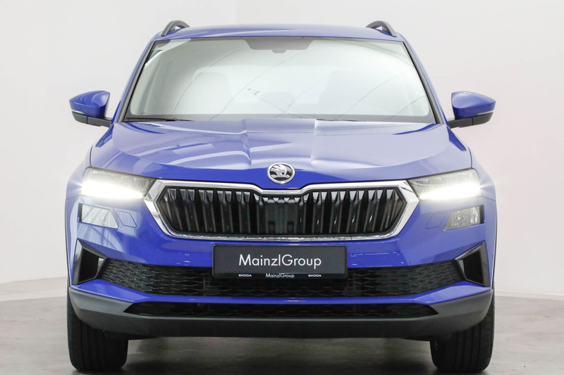 Skoda Karoq 1.5 TSI Tour Virtual CarPlay PDC 4xSHZ — photo 7