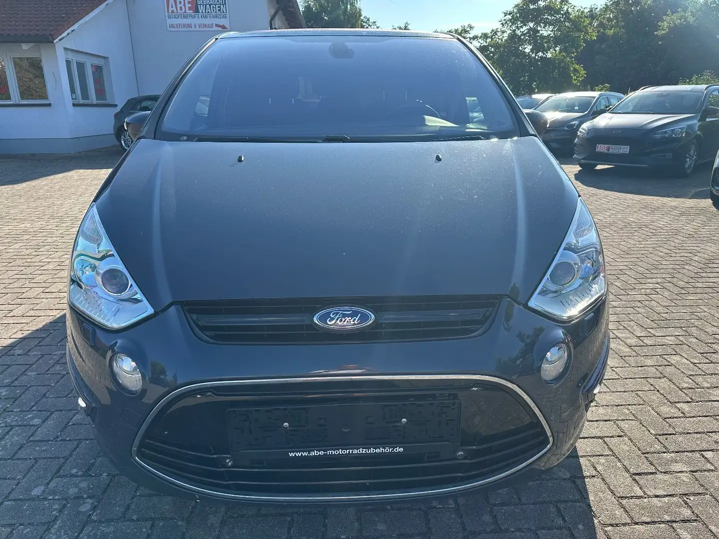 Ford S-Max S-MAX Titanium 2.0 TDCi Panoramadach Standheiz. Grau - 2
