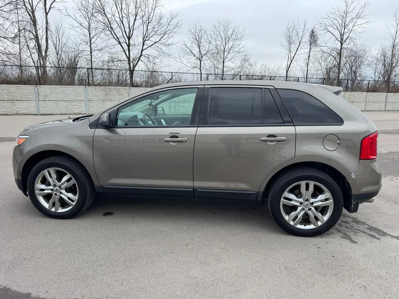 Ford Edge снимка Ford Edge
