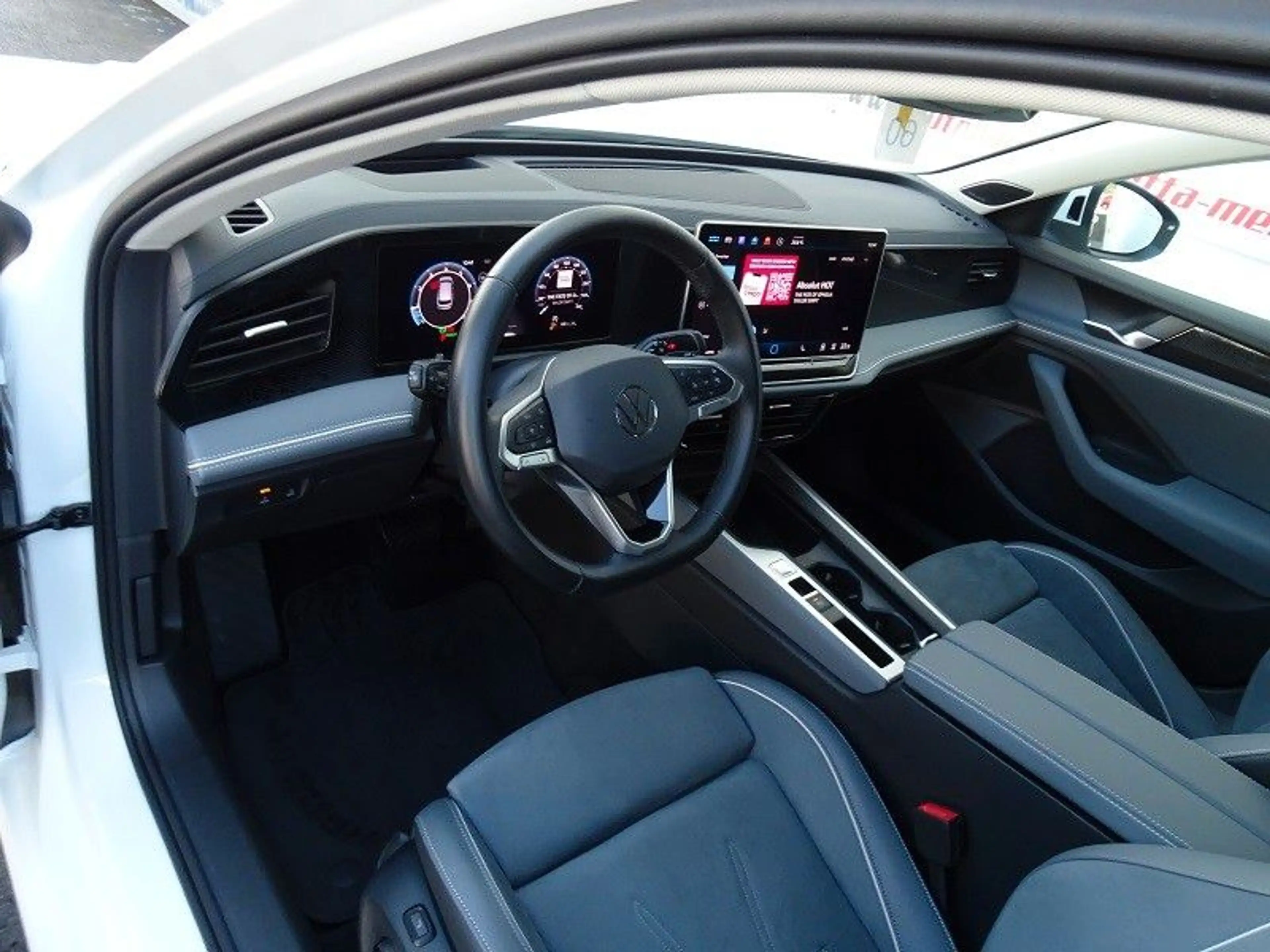 Volkswagen Passat Variant 1.5 eTSI DSG Business "Premium" — photo 8