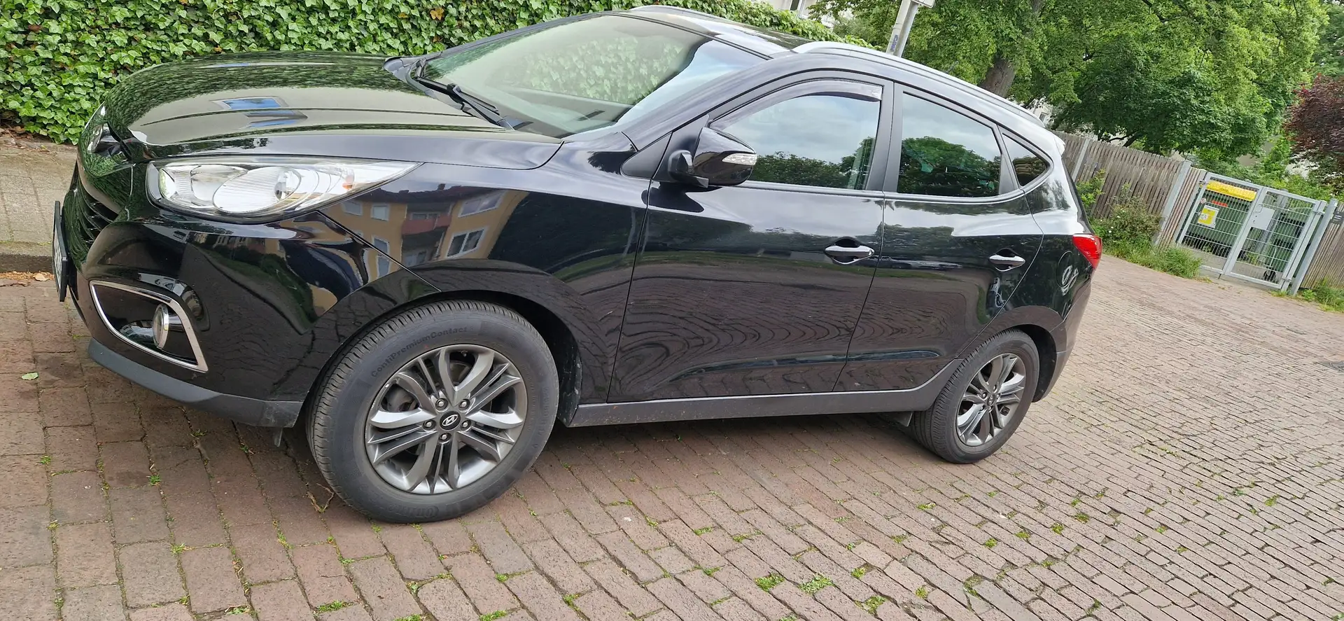 Hyundai iX35 IX 35 1.6 2WD Trend Schwarz - 2