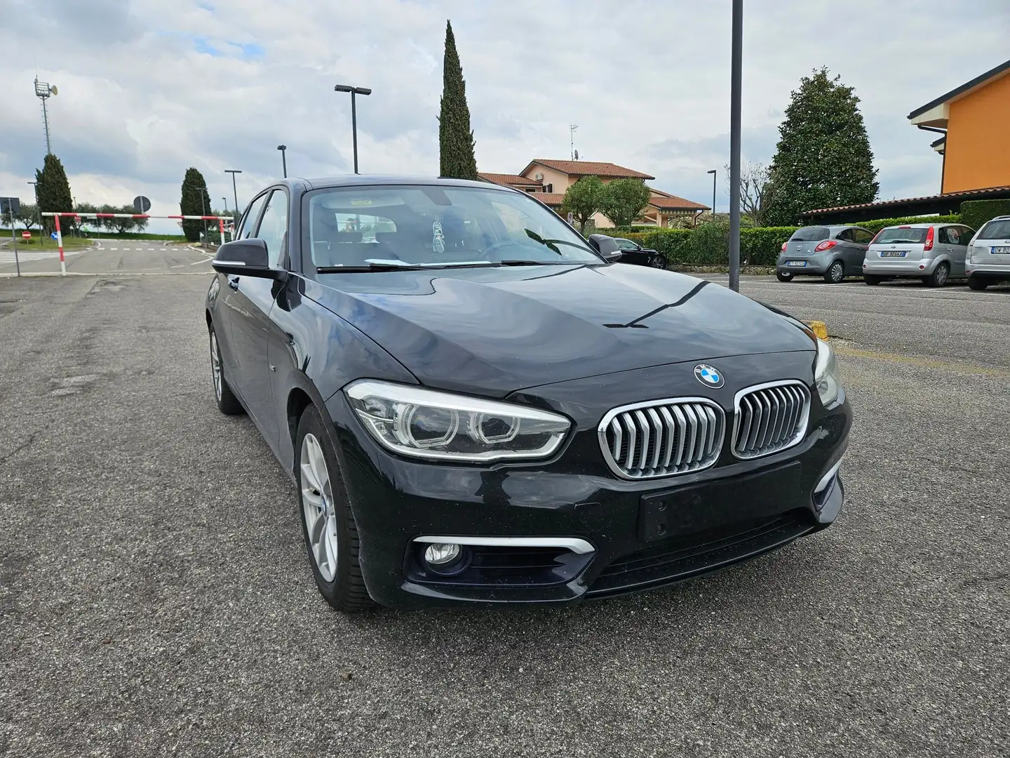 BMW 118 118d 5p xdrive Urban Nero - 1