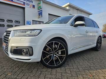 3.0 TDI e-tron quattro tiptronic, Carplay,Trekh