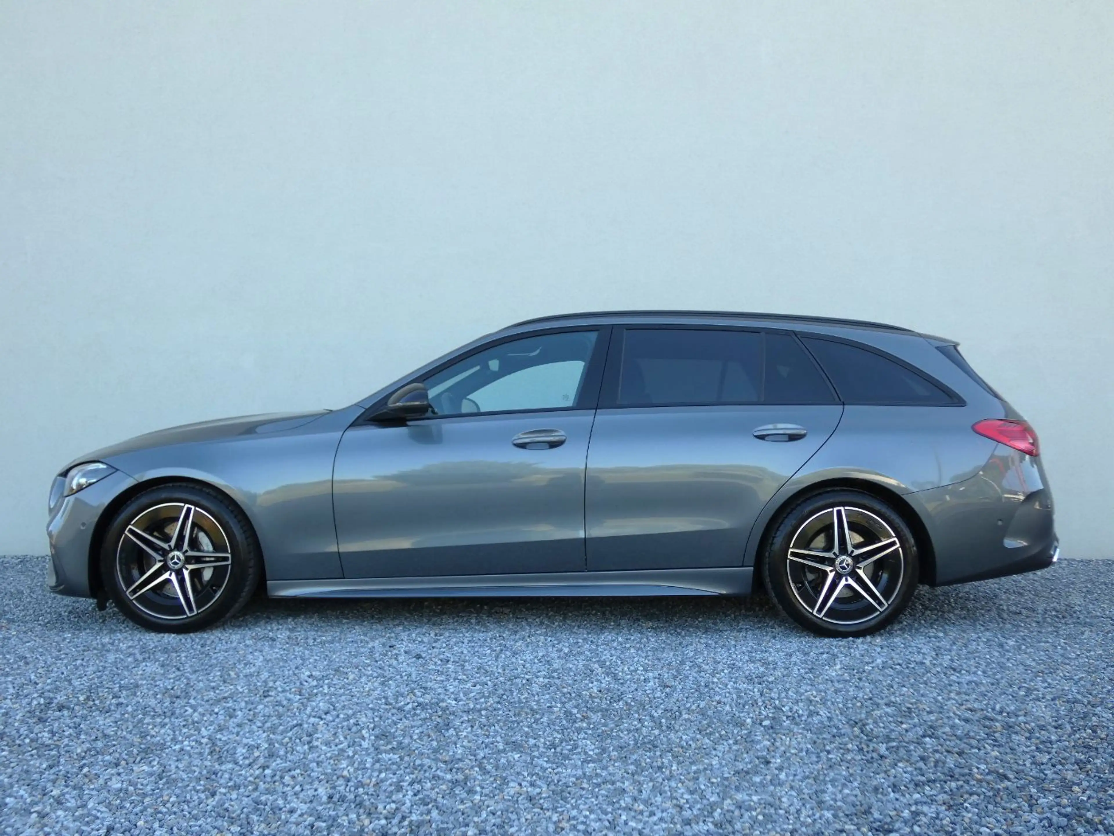 Mercedes-Benz C 200 d T AMG +LED+Night+RFK+SHZ+Ambiente+ — photo 9