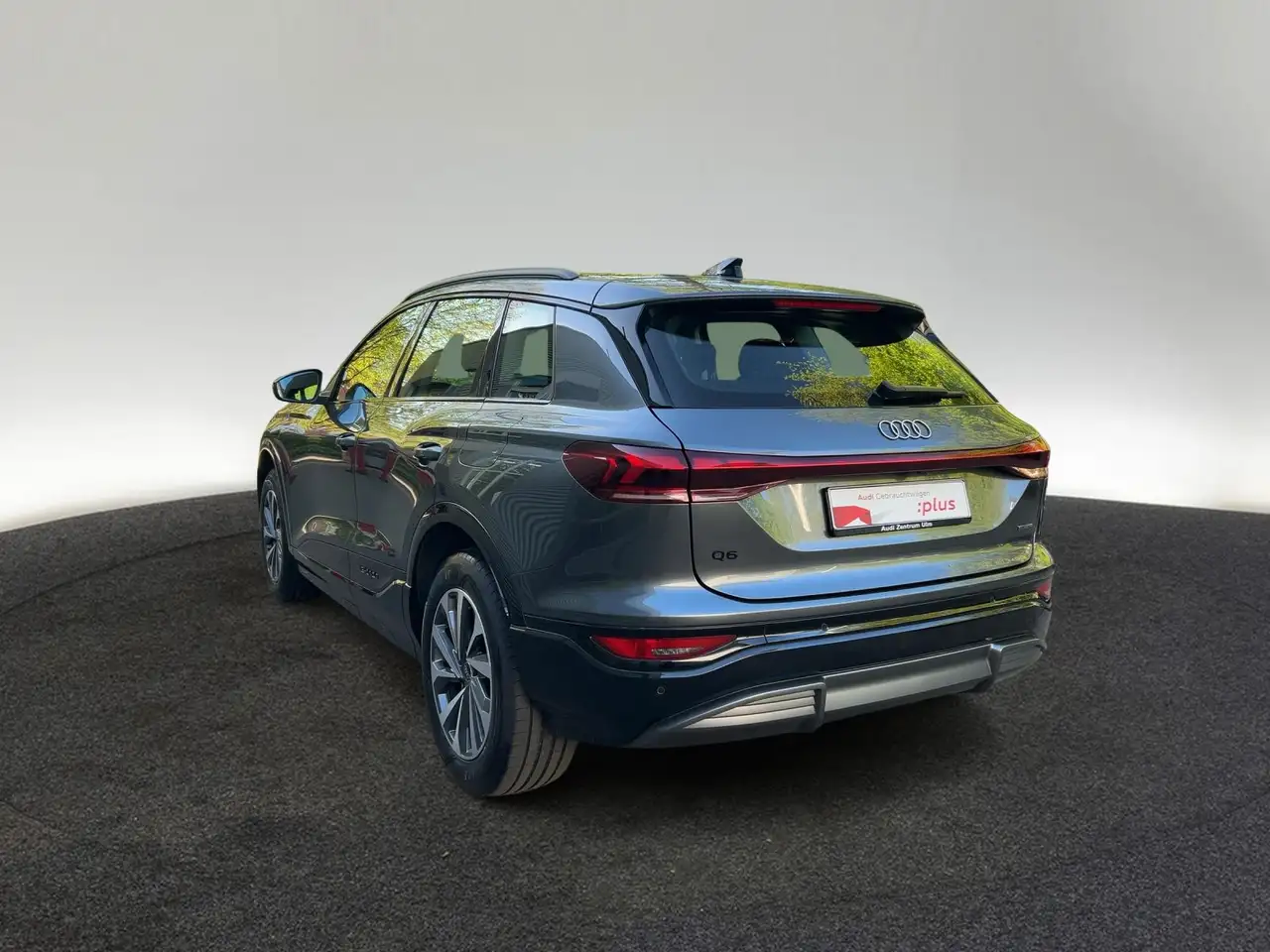 Audi Q6 e-tron S-Line quattro LED NAVI WÄPU 5J.GAR. 3