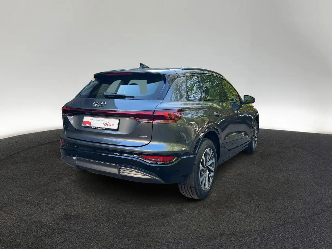 Audi Q6 e-tron S-Line quattro LED NAVI WÄPU 5J.GAR. 4