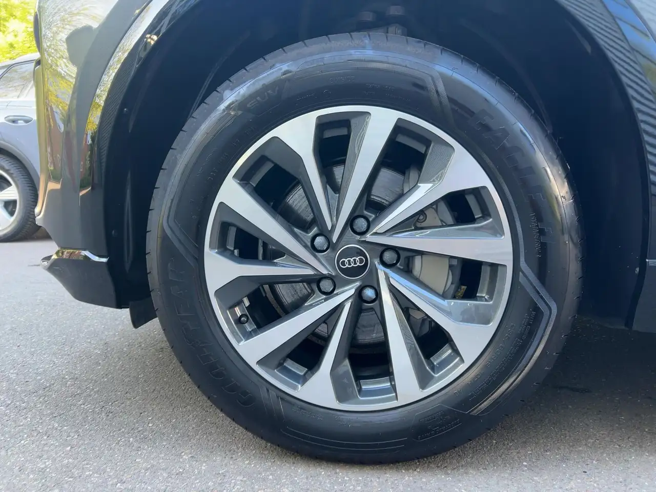 Audi Q6 e-tron S-Line quattro LED NAVI WÄPU 5J.GAR. 12