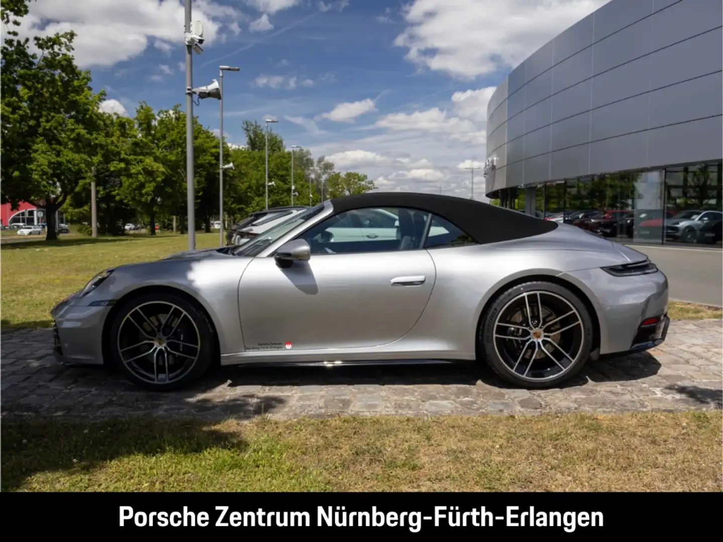 Porsche 992 911 Carrera Cabriolet InnoDrive HD-Matrix-LED Silber - 2