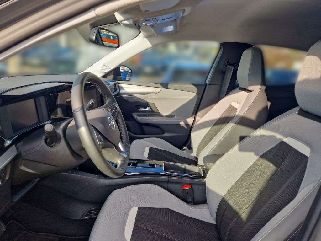 Opel Mokka E