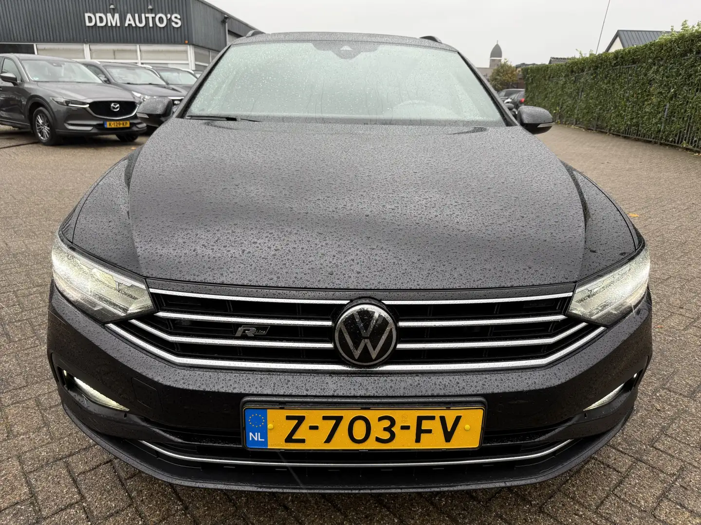Volkswagen Passat Variant 2.0 TDI Business R-LINE FULL OPTION Noir - 2