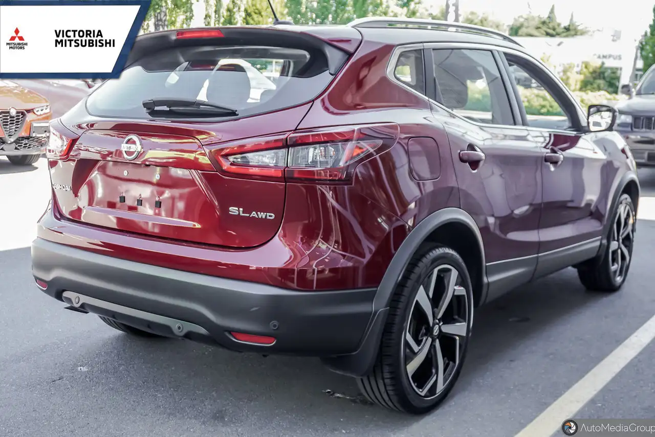 Nissan Qashqai снимка Nissan Qashqai