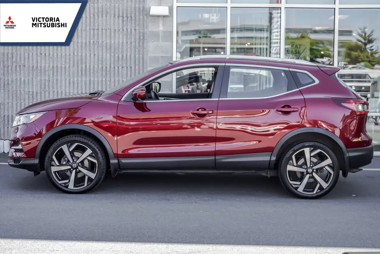 Nissan Qashqai снимка Nissan Qashqai