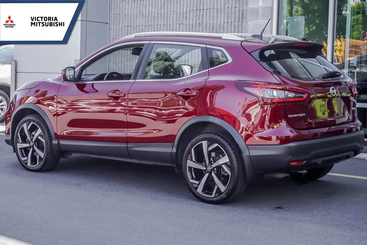 Nissan Qashqai снимка Nissan Qashqai