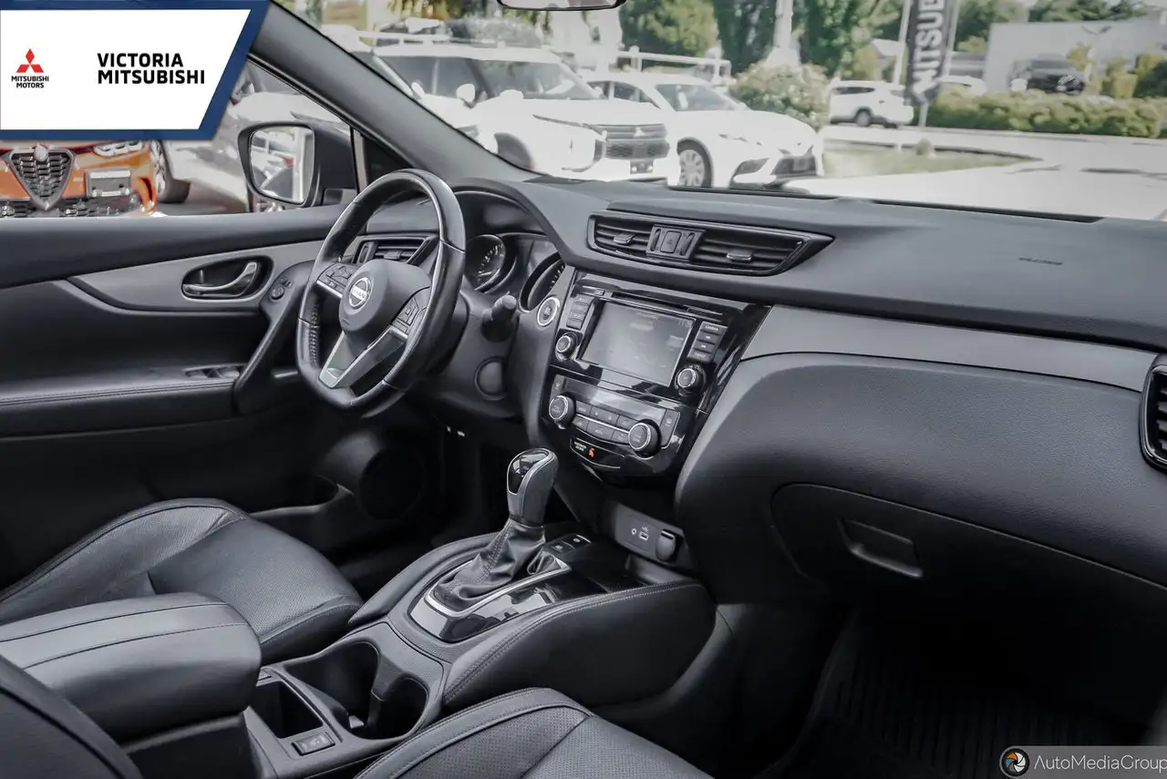 Nissan Qashqai снимка Nissan Qashqai