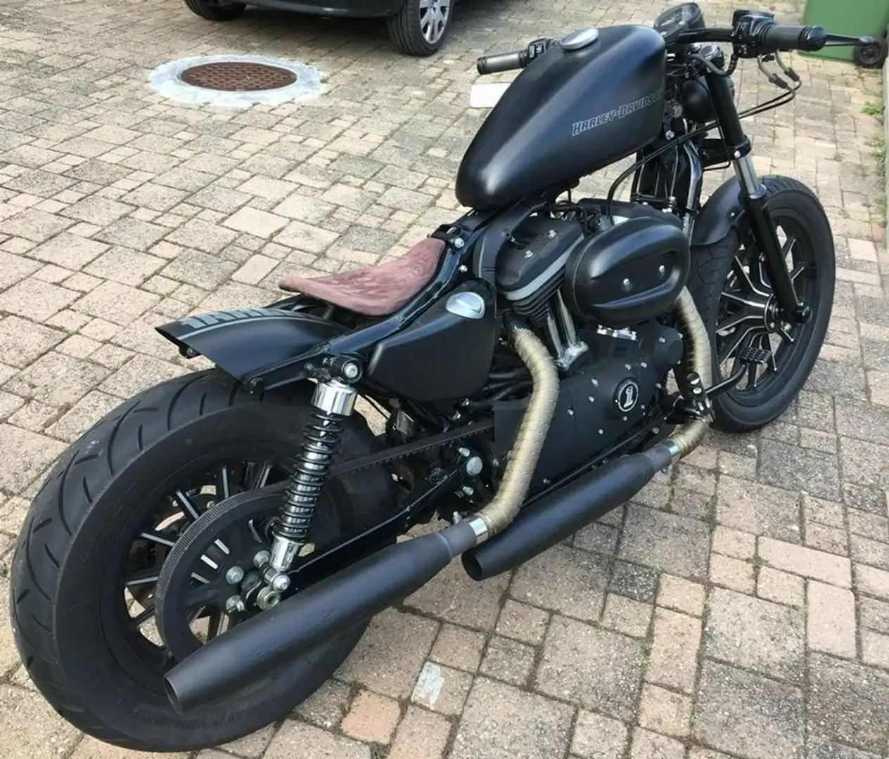 Harley-Davidson XL 883 Fekete - 2