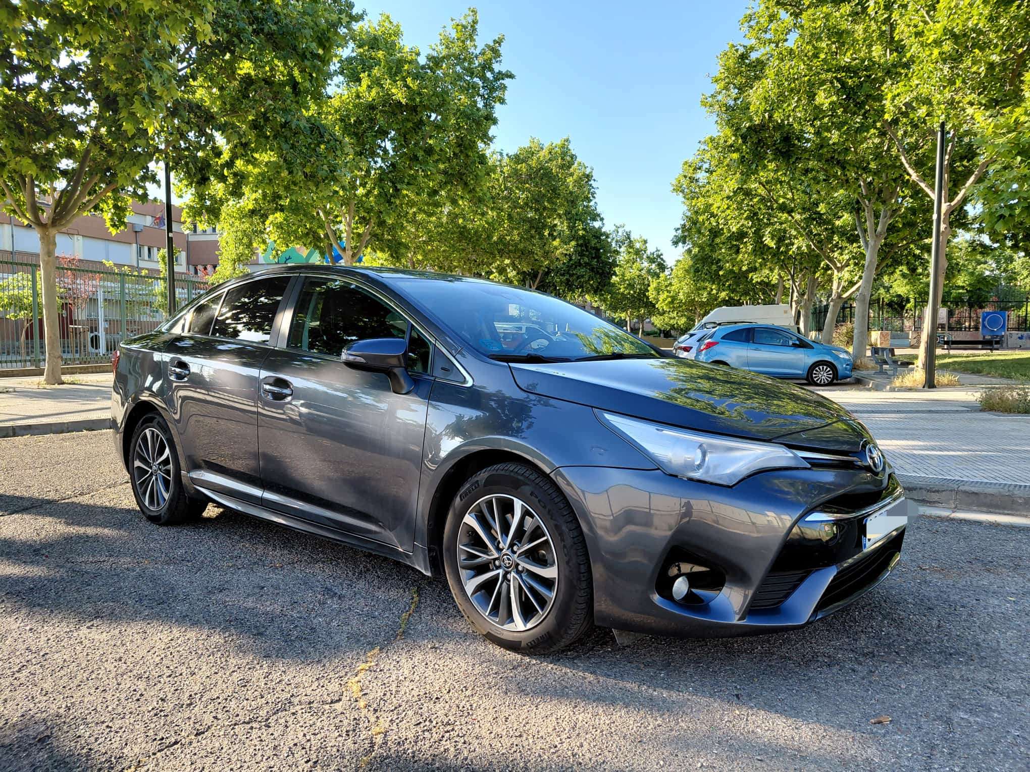 Toyota Avensis Avensis 150D Advance Advance - foto 1