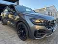Volkswagen Touareg V8|R-LINE|DYNAUDIO|INNOVISION|AHK|PANO| Gris - thumbnail 3