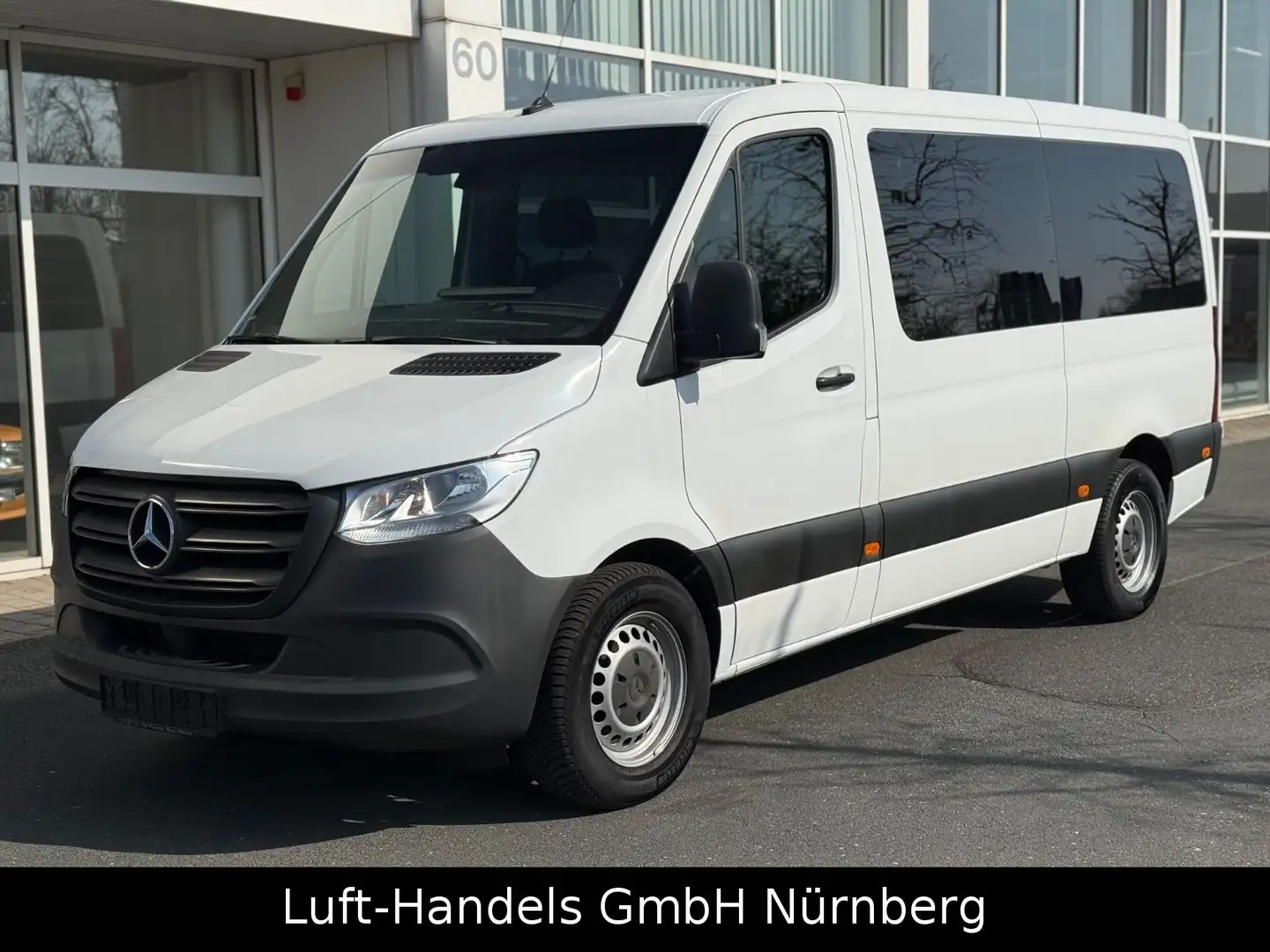 Mercedes-Benz Sprinter III Tourer RWD 216 CDI Klima 8 Sitzer Weiß - 1