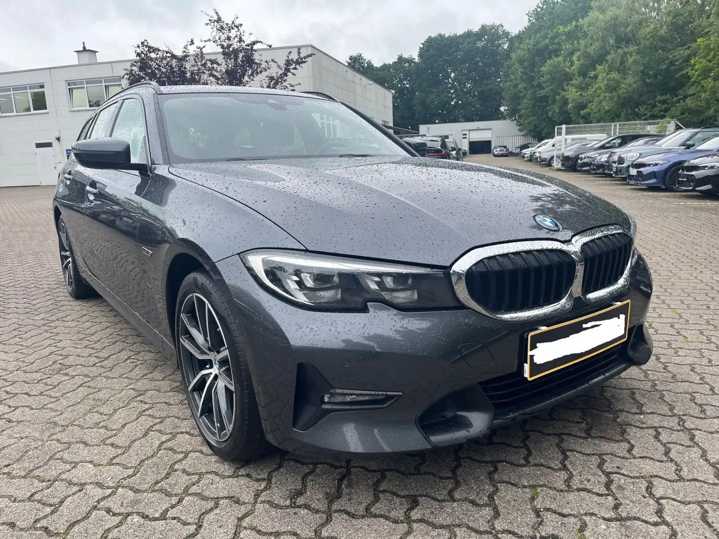 BMW 320 e *Sport Line*NAVI*LED*LIVE-COCKP*R-CAM*eAHK Grigio - 1